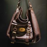 (Kategori: ) berada di . Dikirim oleh thriftstudio.id (ID iklan 1188987562, Gambar 1). Deskripsi: .