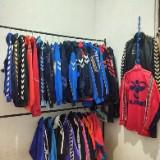 (Kategori: ) berada di . Dikirim oleh saranglebah.2nd (ID iklan 1384480069, Gambar 1). Deskripsi: .