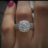 (Category: ) located in . Submitted by baglovers8 (Listing ID 1342433840, Image 1). Description: .