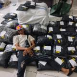 (Kategori: ) berada di . Dikirim oleh thrifttingcimahi (ID iklan 1386932508, Gambar 1). Deskripsi: .