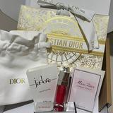 (Kategori: ) berada di . Dikirim oleh june_preloved (ID iklan 1382069521, Gambar 1). Deskripsi: .