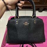 (Kategori: ) berada di . Dikirim oleh preloved.aulia06 (ID iklan 1349046487, Gambar 1). Deskripsi: .