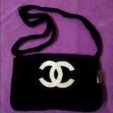 (Category: ) located in . Submitted by bsidethrift (Listing ID 1372809136, Image 1). Description: .