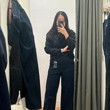 (Category: ) located in . Submitted by cn0927 (Listing ID 1369628695, Image 1). Description: .