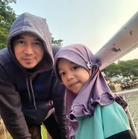 (Kategori: ) berada di . Dikirim oleh syasa_thrift (ID iklan 1385312270, Gambar 1). Deskripsi: .