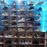 (Kategori: ) berada di . Dikirim oleh sepatuthriftjaksel (ID iklan 1366182720, Gambar 1). Deskripsi: .