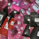 (Kategori: ) berada di . Dikirim oleh nat.wardrobe (ID iklan 1368060687, Gambar 1). Deskripsi: .