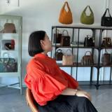 (Kategori: ) berada di . Dikirim oleh winluxuryvintage77 (ID iklan 1377314095, Gambar 1). Deskripsi: .