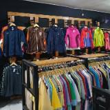 (Kategori: ) berada di . Dikirim oleh twinrock_ (ID iklan 1369414689, Gambar 1). Deskripsi: .
