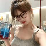 （分類：）位於 。 由 feelydesko48424 提交（商品編號 1369664447，圖片 1）。簡介： 。