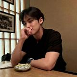 （分類：）位於 。 由 tiff.417 提交（商品編號 1382076111，圖片 1）。簡介： 。
