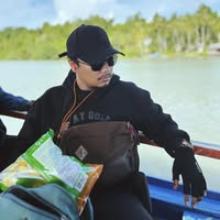 (Kategori: ) berada di . Dikirim oleh sutankinan44783 (ID iklan 1375291573, Gambar 1). Deskripsi: .
