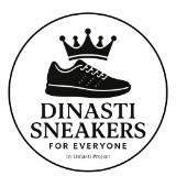 (Kategori: ) berada di . Dikirim oleh dinastisneakers (ID iklan 1376000236, Gambar 1). Deskripsi: .