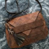 (Kategori: ) berada di . Dikirim oleh millz_preloved (ID iklan 1369545743, Gambar 1). Deskripsi: .