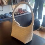 (Kategori: ) berada di . Dikirim oleh senara_craft18 (ID iklan 1380529491, Gambar 1). Deskripsi: .