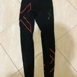 (Kategori: ) berada di . Dikirim oleh bekas_sultan (ID iklan 1385606019, Gambar 1). Deskripsi: .