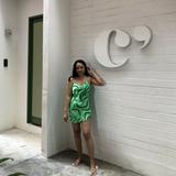 (Category: ) located in . Submitted by xoxo_wardrobe (Listing ID 1385703127, Image 1). Description: .