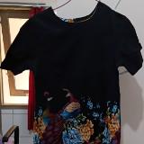 (Kategori: ) berada di . Dikirim oleh hannyprelovedclothes (ID iklan 1382725871, Gambar 1). Deskripsi: .