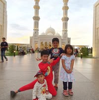 (Category: ) located in . Submitted by azhan7614 (Listing ID 1383149722, Image 1). Description: .