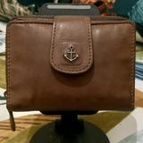 (Kategori: ) berada di . Dikirim oleh walletbranded (ID iklan 1383481142, Gambar 1). Deskripsi: .