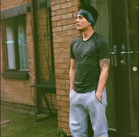 (分類:)位於 。 由 dirtytomflint 提交(商品編號 1445297311,圖片 1)。簡介: 。