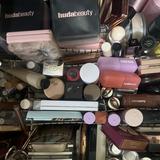 (Category: ) located in . Submitted by sofeasmakeupdrawer (Listing ID 1453169995, Image 1). Description: .