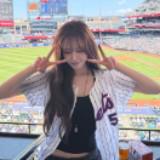 (分類:)位於 。 由 liz.n.baemon.4ever 提交(商品編號 1461250876,圖片 1)。簡介: 。
