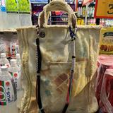 (Category: ) located in . Submitted by vanilla0695 (Listing ID 1464802549, Image 1). Description: .