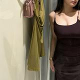 (Category: ) located in . Submitted by nikkishops (Listing ID 1466031839, Image 1). Description: .