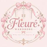 (Category: ) located in . Submitted by fleure.wardrobe.classical.shop (Listing ID 1470435451, Image 1). Description: .